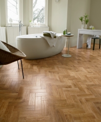 Karndean flooring in stylish bathroom